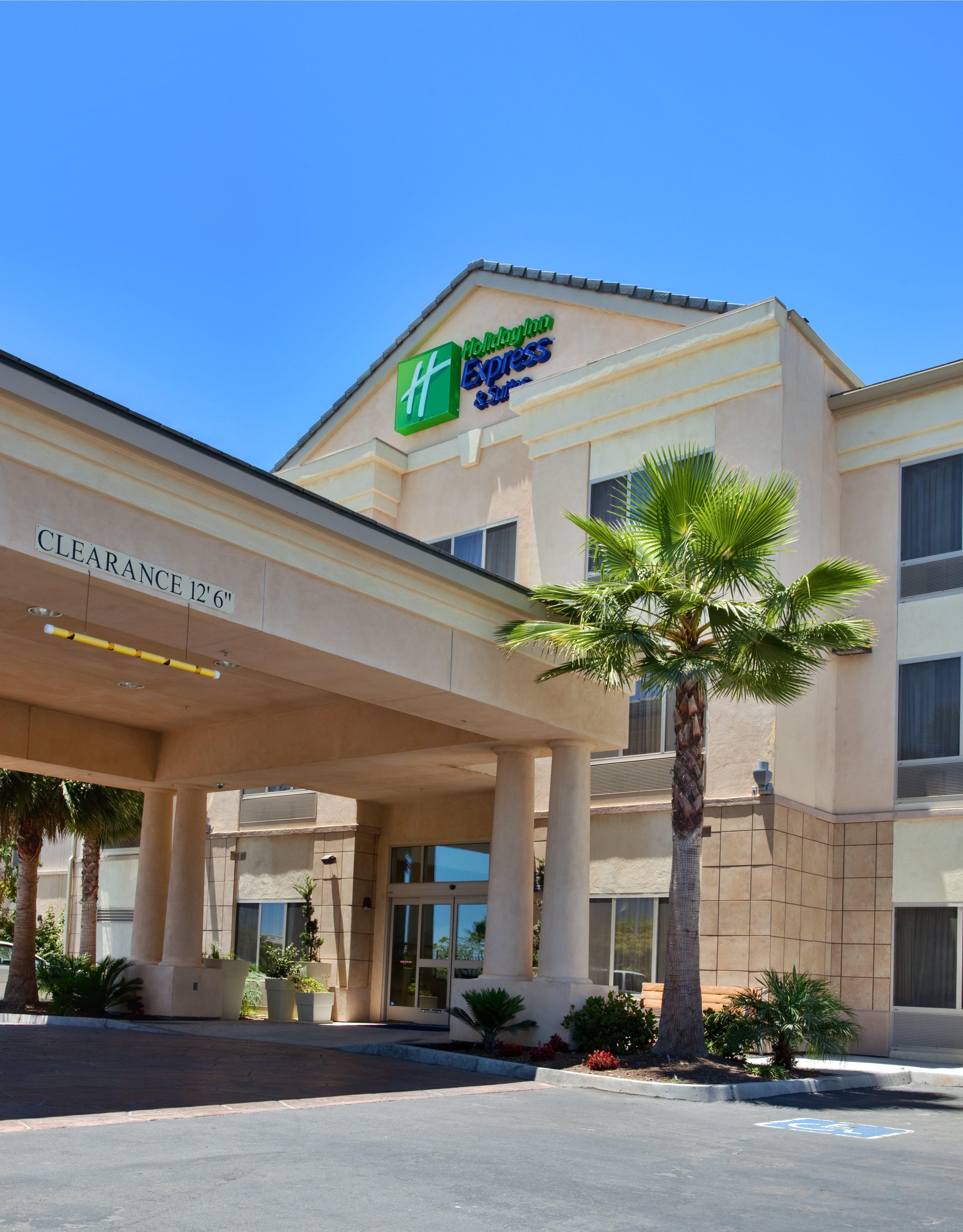 Holiday Inn Express San Diego - Otay Mesa, An Ihg Hotel Bagian luar foto