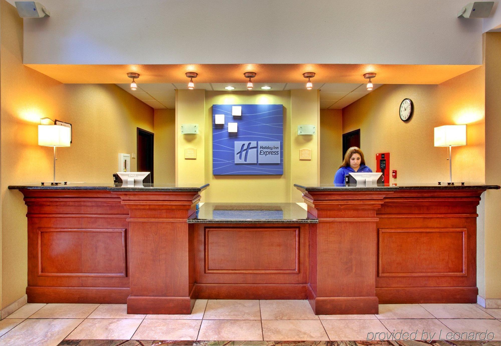 Holiday Inn Express San Diego - Otay Mesa, An Ihg Hotel Bagian luar foto